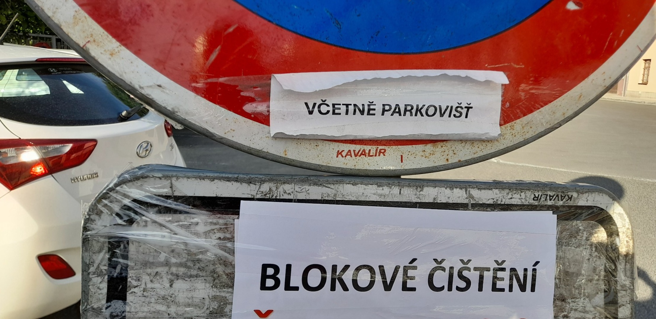 Blokové čištění ulic se přesunulo do starých Kročehlav